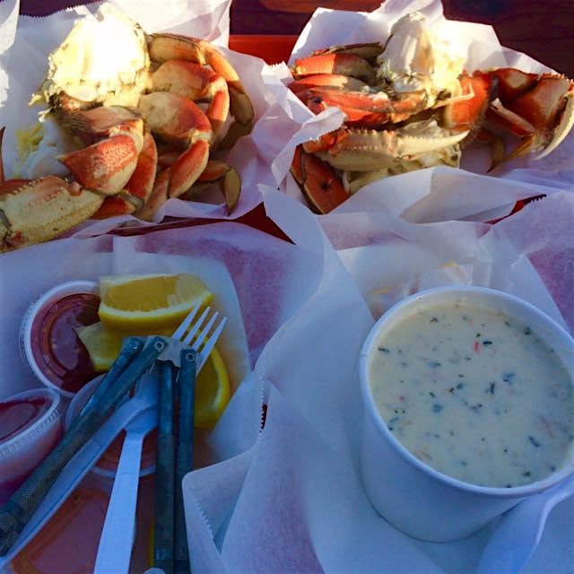 seaside dungeness crabs & chowdah in bodega bay, a winning bartender suggestion with @MichaelHalle 