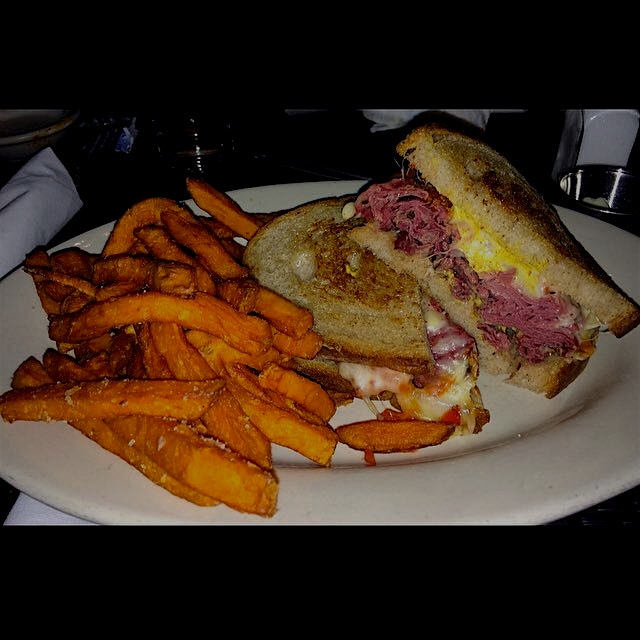 The "New Yorker" sandwich from Beechland Tavern 🍴#sandwich #dinner #foodporn #eeeeeats 