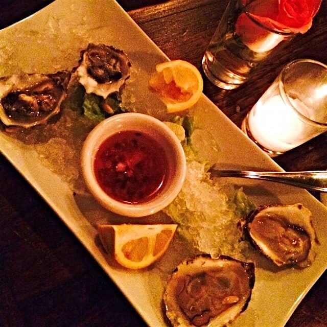 A little east coast west coast battle on my plate.  #happyhouroysters #eastcoastforlife