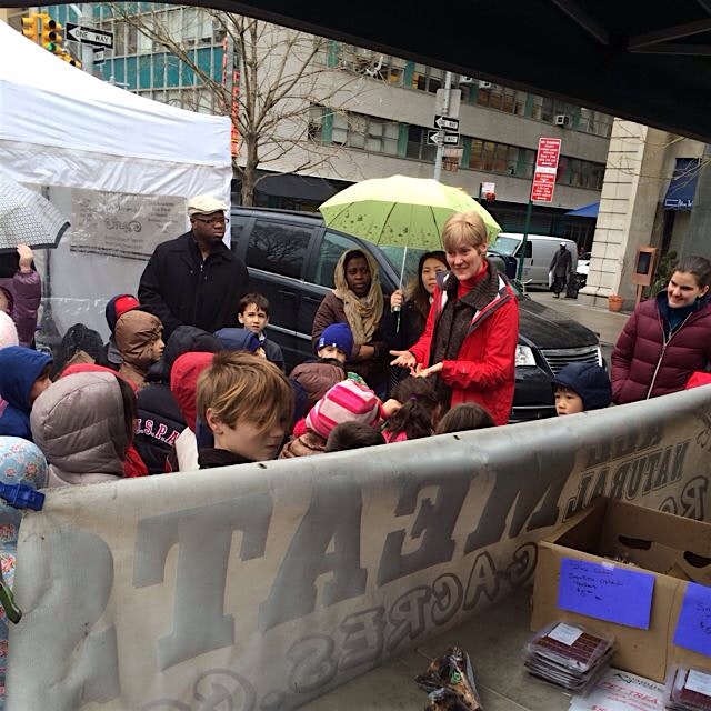 Farmer Lou of roaming acres tells stories of feeding ostrich to school kiddos. Best recess 