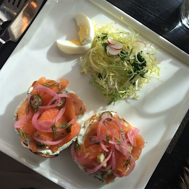 Dreaming of Chicago brunching at #gtoyster gtoyster.com/