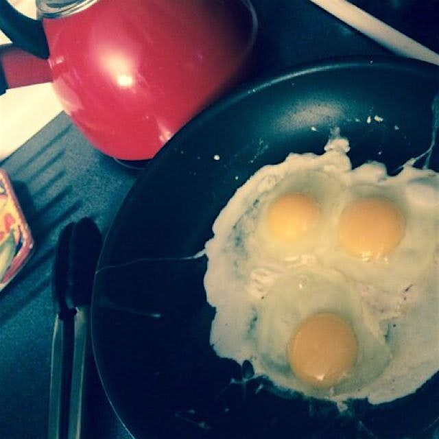 Craving breakfast food right now....