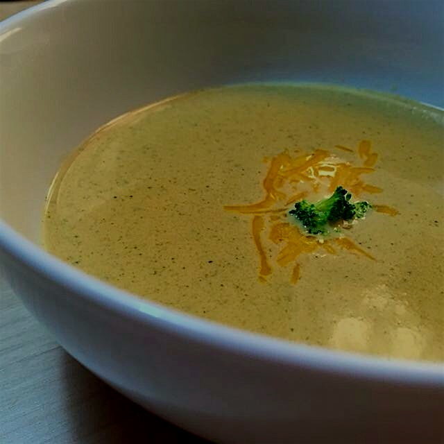 Broccoli #soup for #dinner #atx #foodstand #delicious #easy #simple