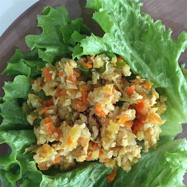 Chicken lettuce wraps