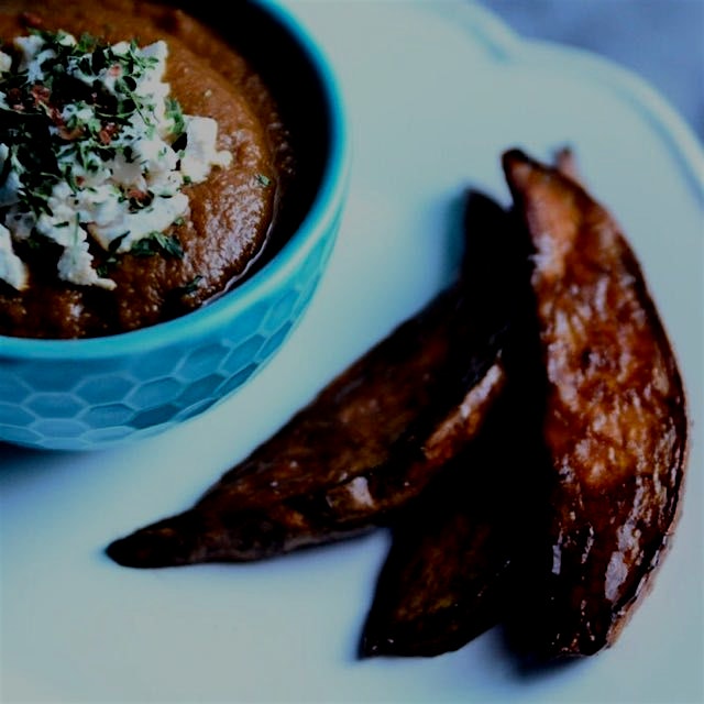 Super Bowl food spread idea...Balsamic Truffled Sweet Potato Wedges served with Veggie Chili Dip ...
