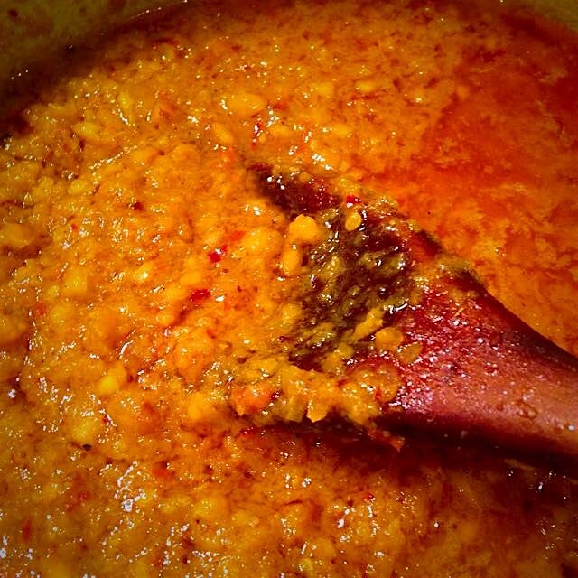 And here's the peanut sauce..... I'm trying not to have to taste it too many times to make sure i...