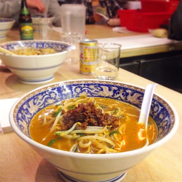 Keeping warm with Ramen again. New spot: fits 10, no chairs & best ramen full of flavor is veggie...