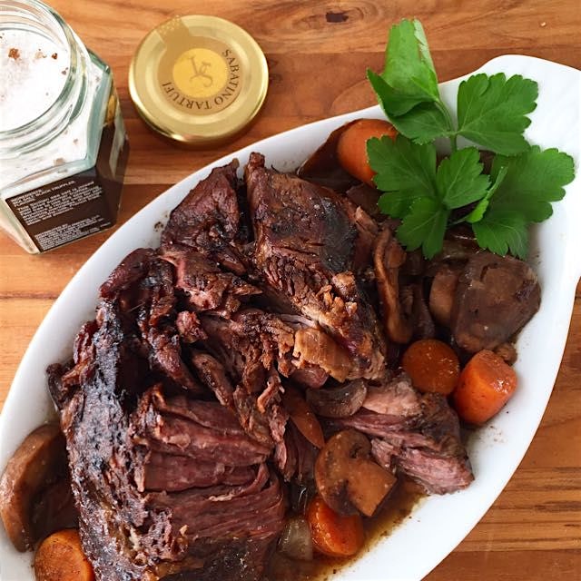 Slow-cooked roast with truffle salt