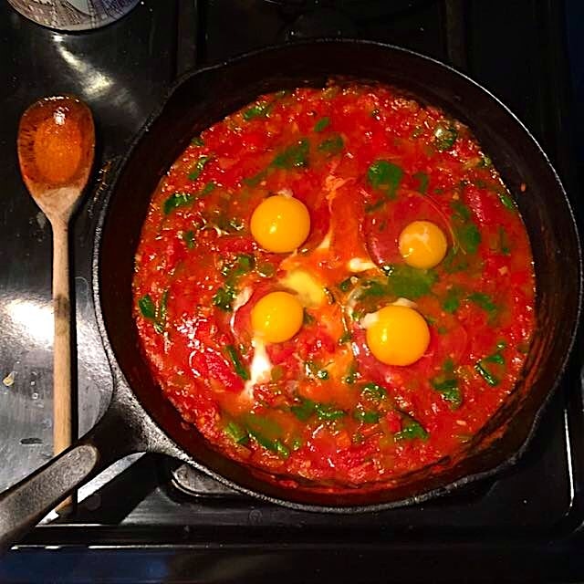 @Jessiegbk making us Shakshuka 