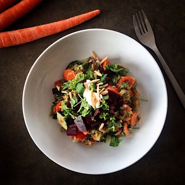 Because cleaning up the fridge is a (gourmet) thing! Leftovers salad from curried masala cauliflo...