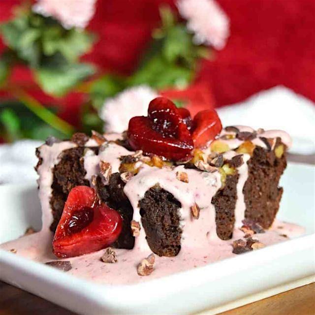 Vegan cherry cream with sweet potato paleo brownies...yum! Both recipes are on the link in my bio...