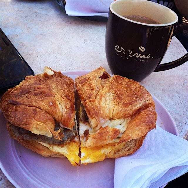 Sunshine, coffee, breakfast. Nothing better! 