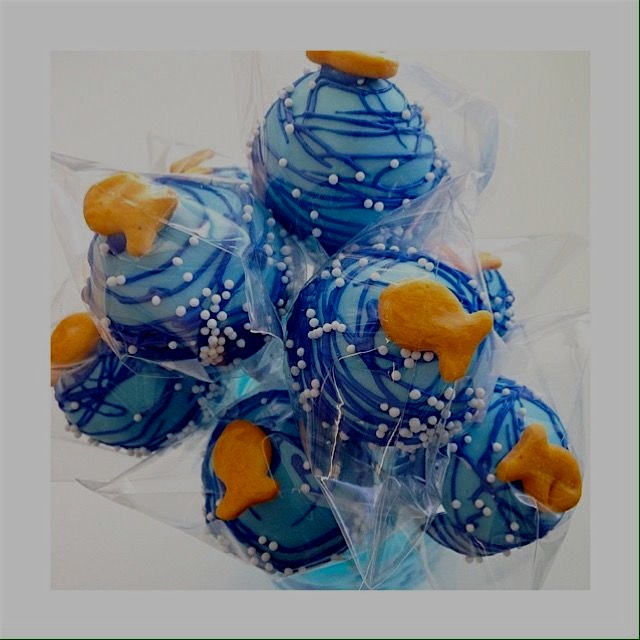 CakePops for an ocean themed birthday party. 