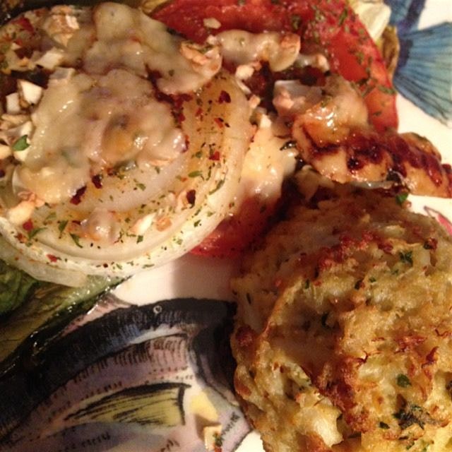 Roasted garlic parmesan onion and tomato with lump crab cake!