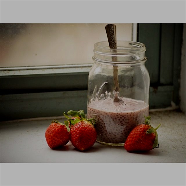 Chia seed pudding twice in one week! This time strawberry. 

Blend 3 strawberries (fresh or froze...