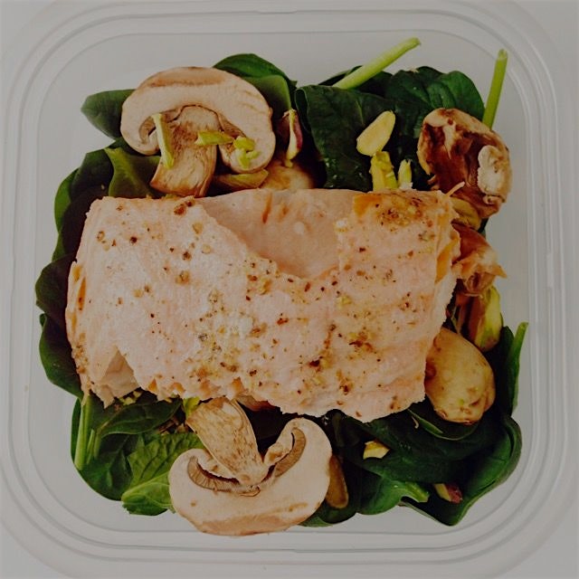 Salmon, mushroom, and pistachio spinach salad on-the-go! 