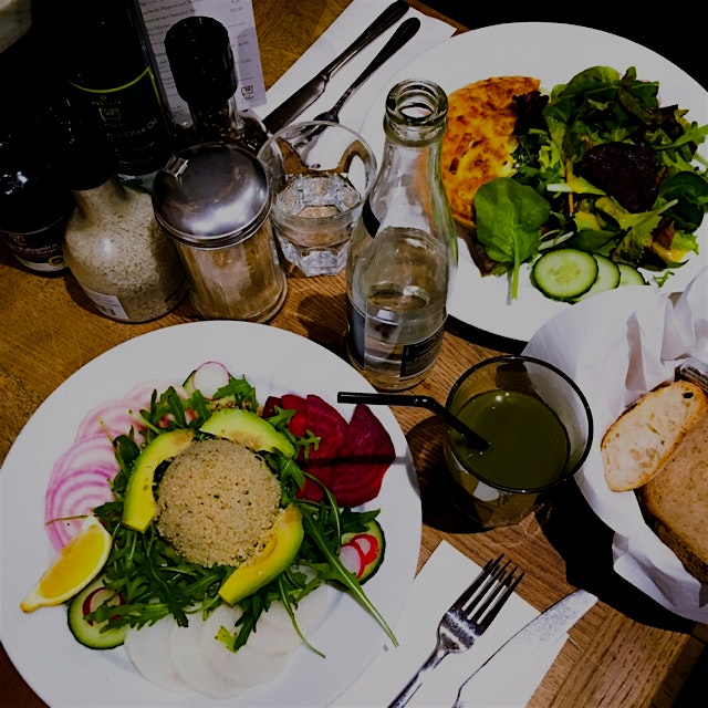 Long time no see Le Pain Quotidien! Miss detox salad and juice so much!