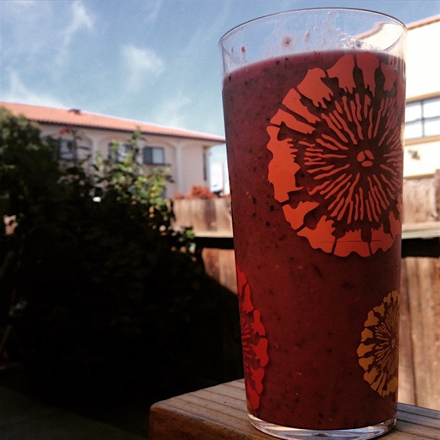 Sunshine and berry smoothie! So yum. 