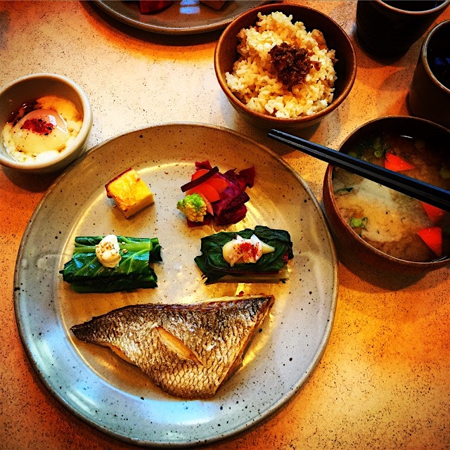 My first traditional #IchijuSansai breakfast set. The highlights were thise delicious Porgi and p...