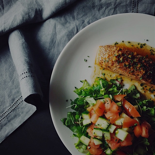 Simplicity at its best...Sesame Salmon and Salad.  Always a dinner favorite:)