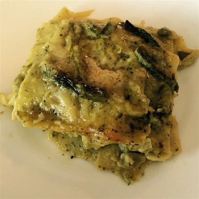 It's Spring! Asparagus season! Let's give diet a twist with a Green Lasagna