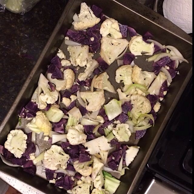 3 minute lunch using the last of my purple potatoes 