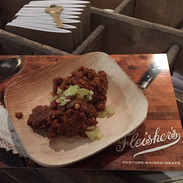 Delicious.

Trying Fleisher's Pasture-Raised Meat at Foodieodicals!