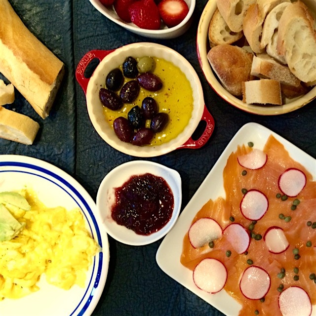Saturday brunch at home