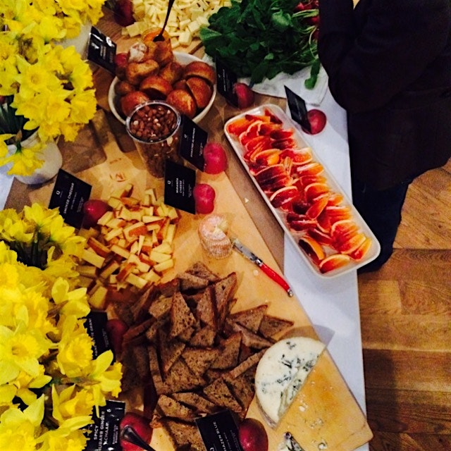 Lovely spread at #fbf15 yesterday prepped by the delightful @quinciplekate of blood orange, chedd...