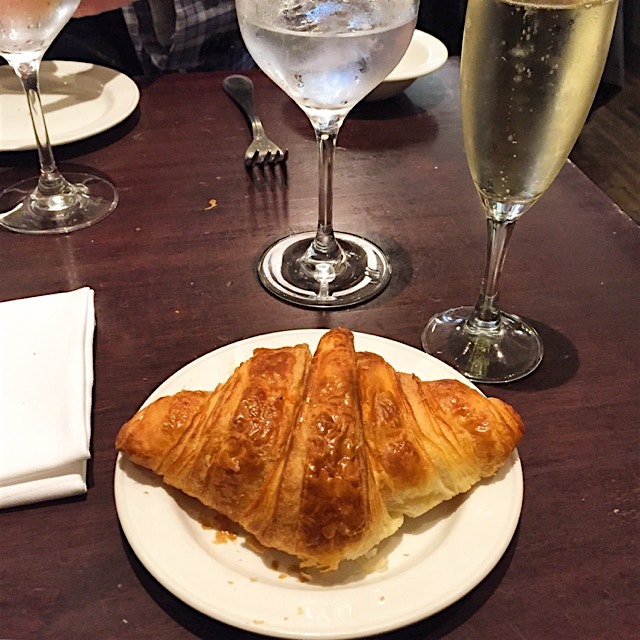 Finally, a glorious sunny day in Toronto. Having brunch at Le Select (Toronto's Balthazar!) This ...