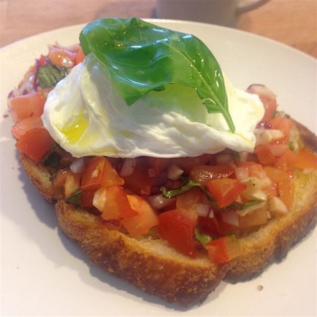 Brunch bruschetta