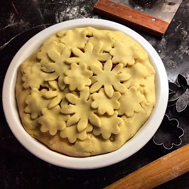 Strawberry Rhubarb Pie Before. 
