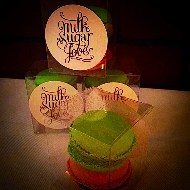 Amazing #Nutella & #Pistachio macarons by @milksugarlove as tonight's party favors! #jcmakeityours