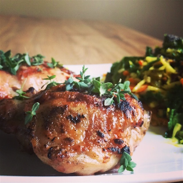 The best simple chicken ever! Recipe on my blog now! #chicken #quick 