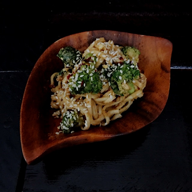 Cold sesame noodles with broccoli and baby kale for lunch! 