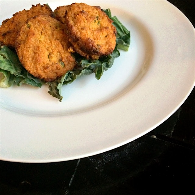 Baked Harissa quinoa cakes with spring peas! Recipe coming soon :)