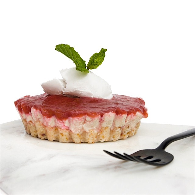 Almost raw rhubarb cheesecake. Full recipe on eatrealfoodnyc.com