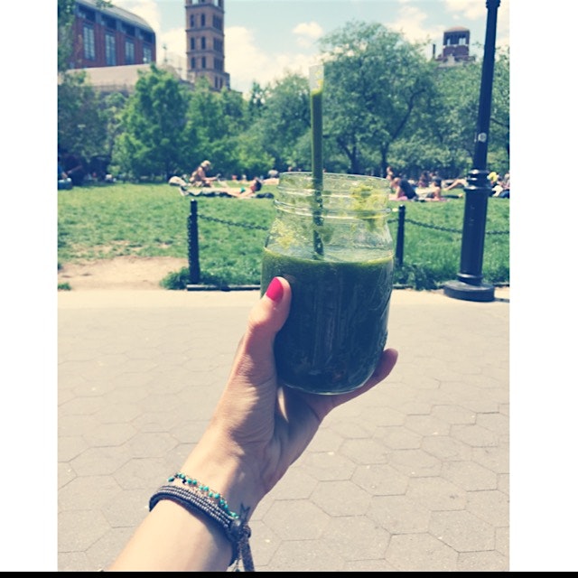 Green on green. All of a sudden I'm one of those vitamix people... 