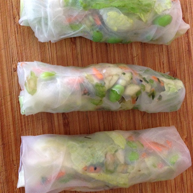 Summer roles with spicy cashew butter sauce. 