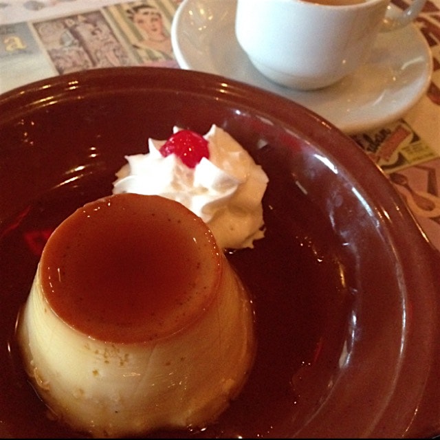 The crowning glory: flan & cafecito!