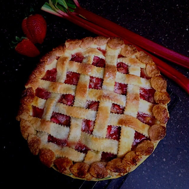My Mom and my husband's favourite pie!!! I always have to make 2!!! Ha!!! Strawberry Rhubarb Pie!