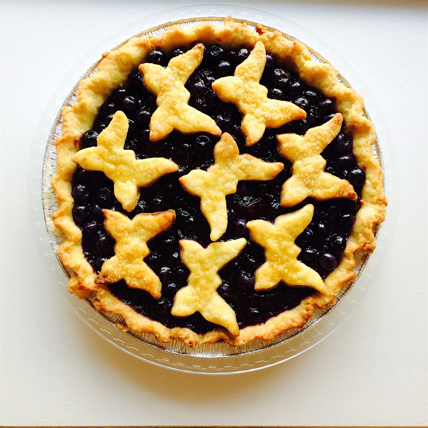 Sometimes when blueberry pie arrives at your door, you eat it for breakfast. Thank you @JenniferE...