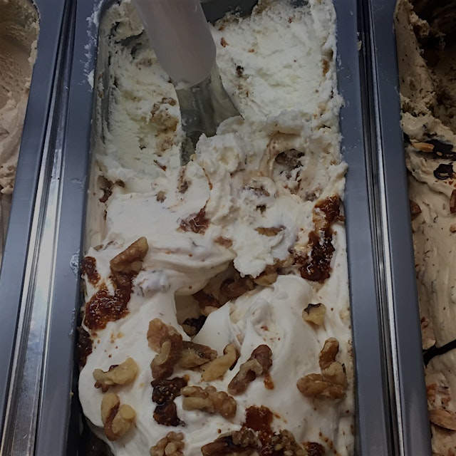 Don't miss the fig and honey gelato at Dolce Gelateria