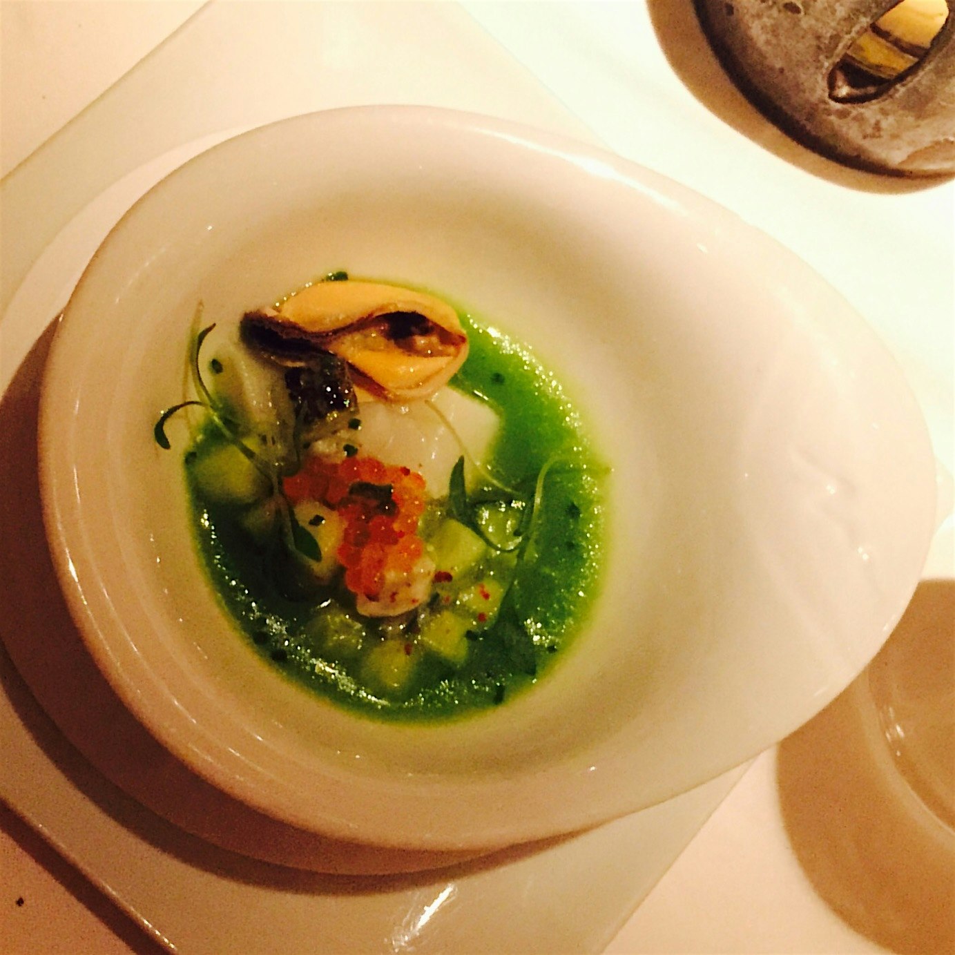 Seafood in cold cucumber soup 