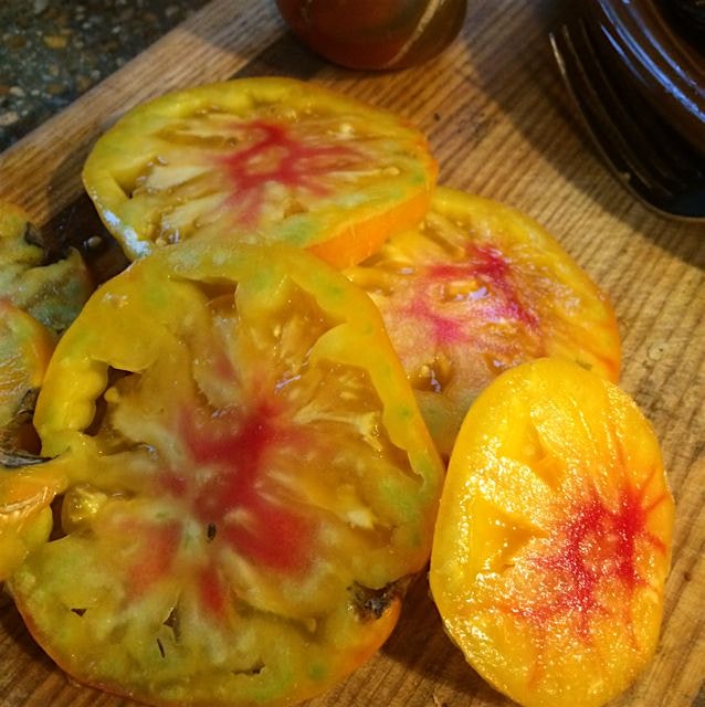 Pineapple tomato #heirloom  