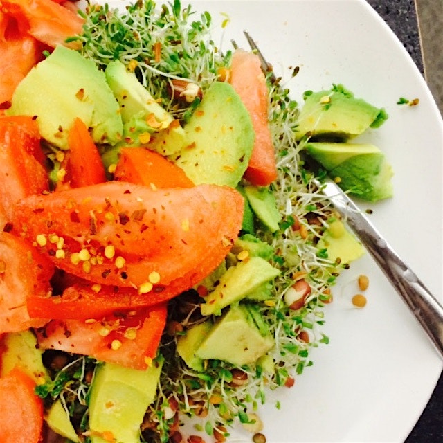 There is something comforting about a mountain of veggies for lunch... #notsaddesklunch of avocad...