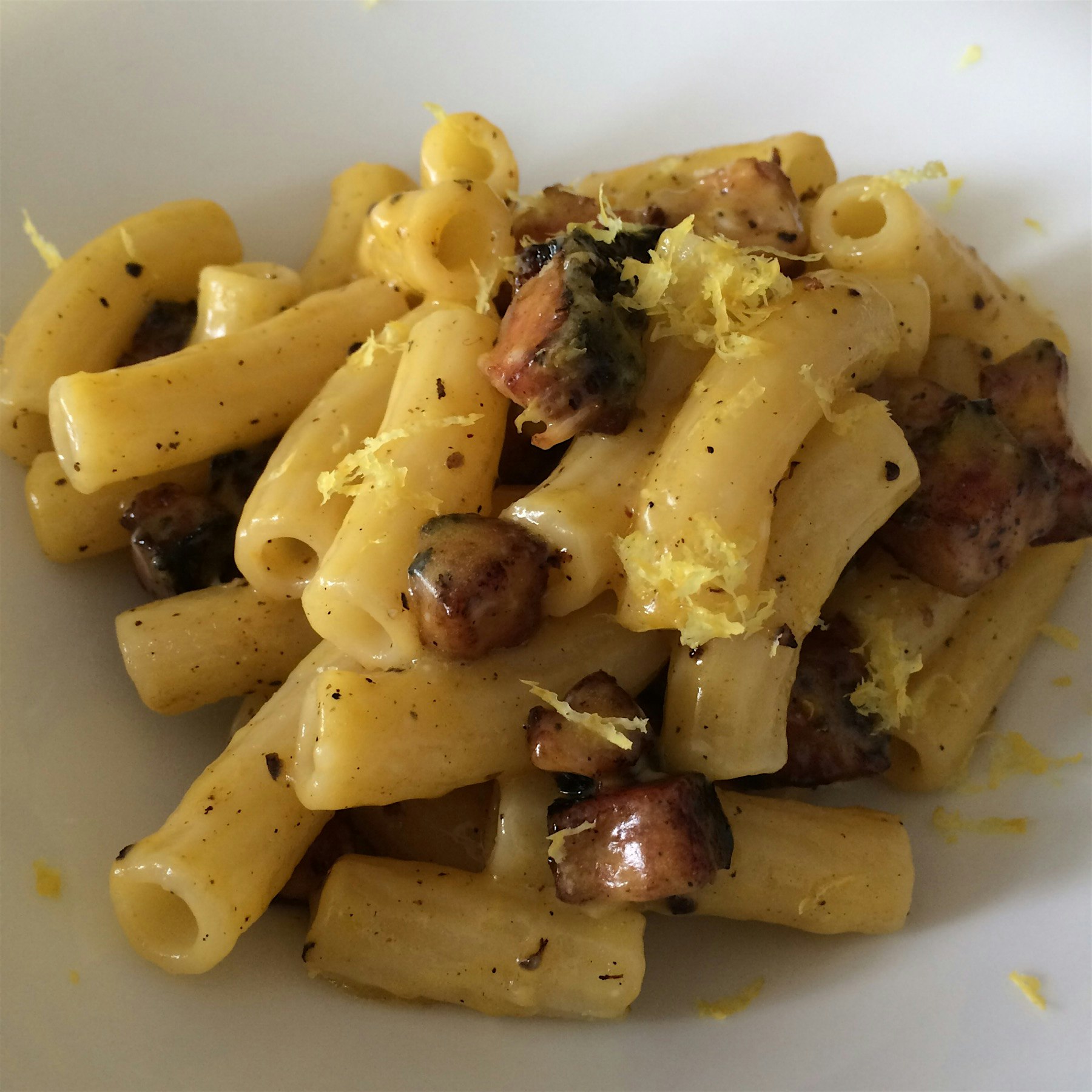 Carbonara BBQ
Instead of Italian Guanciale or Pancetta, I used Pastrami Bacon by Hometown BBQ 
Le...