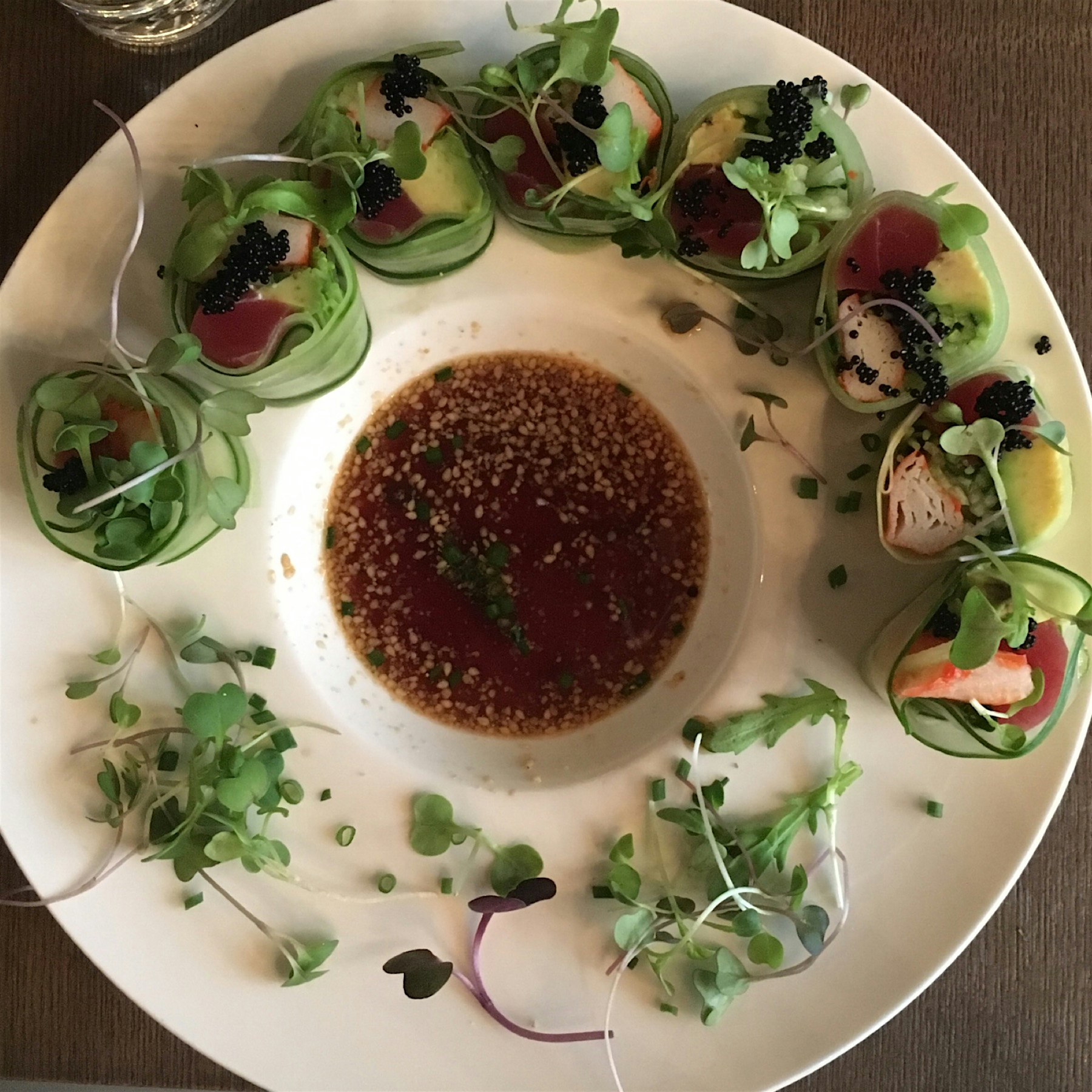 Working hard or hardly working? Team lunch at the beloved Barn Joo. This cucumber tuna roll was r...