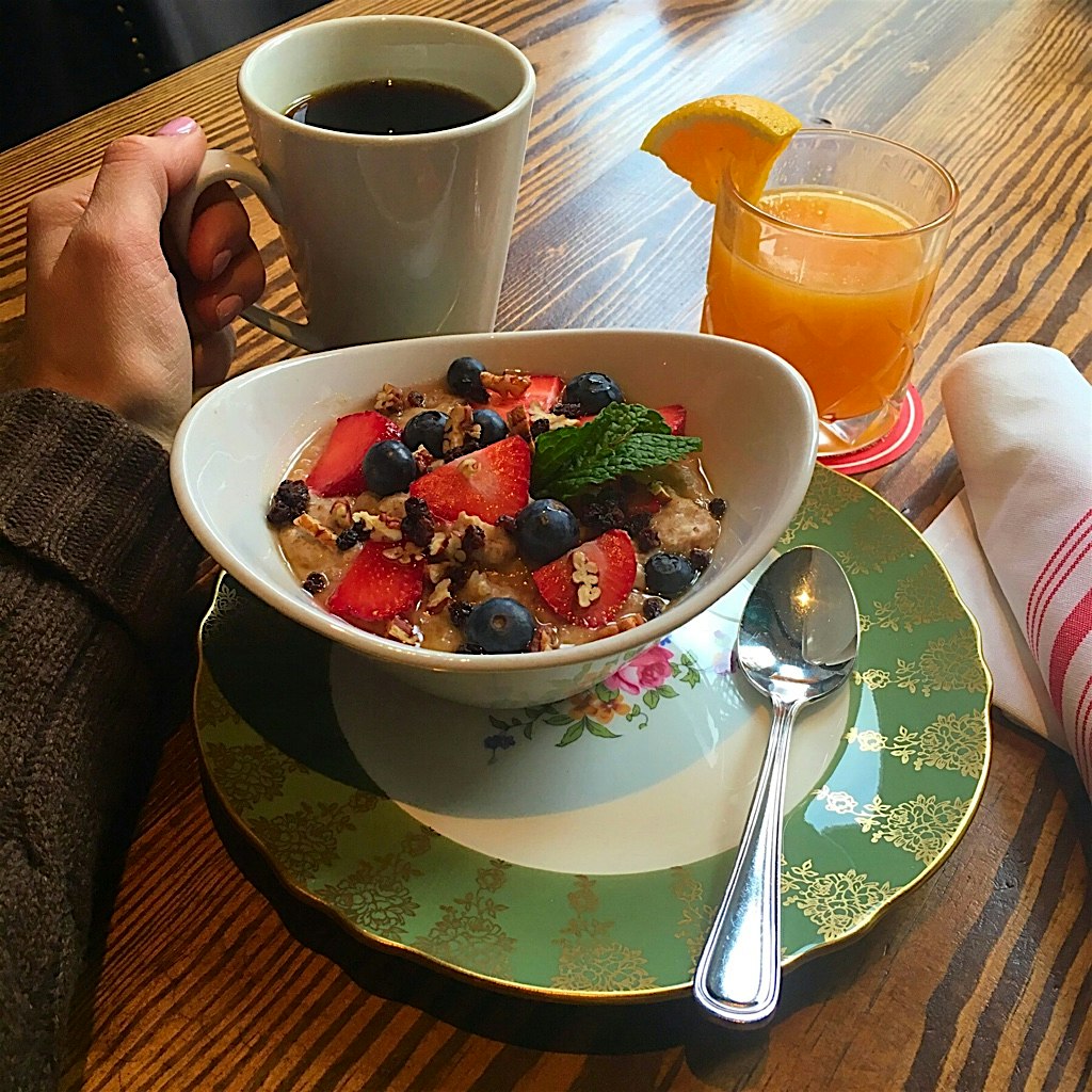 Warming up with quinoa porridge bowl with all of my favorite ingredients!! 