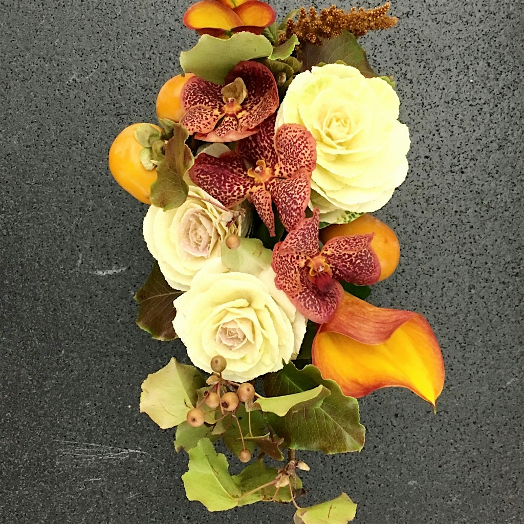 Flowers are the best when they come with Persimmons! Big thanks @mgulati111 @raja and @Nainiac! 